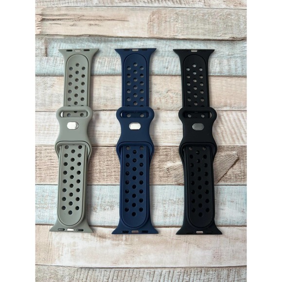 New 42/44 Silicone Apple Watch Compatible Bands Adjustable 6 pack SM/XL - Picture 4 of 4